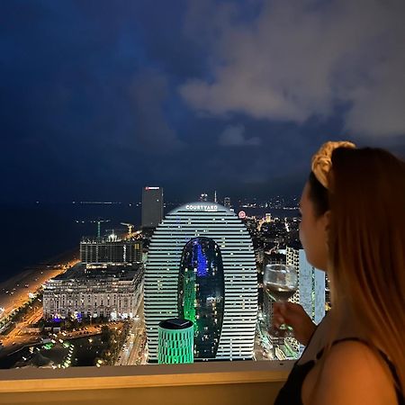 Luxury Beach Front Hotel Batumi Kültér fotó