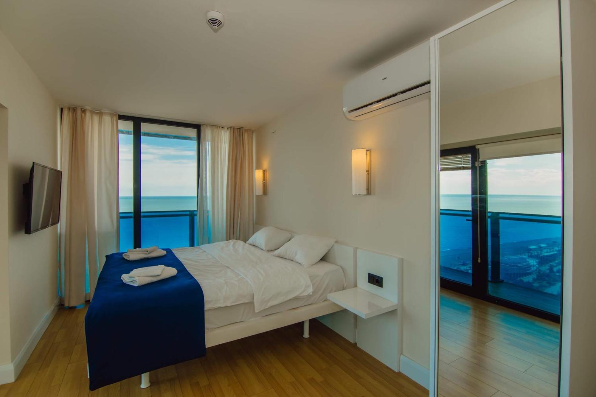 Luxury Beach Front Hotel Batumi Kültér fotó
