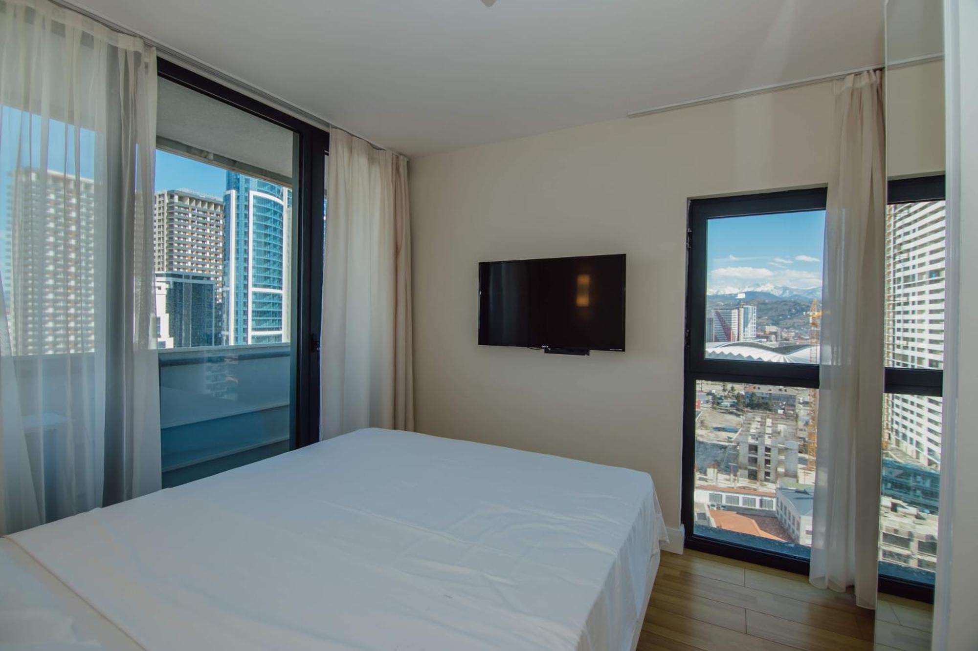 Luxury Beach Front Hotel Batumi Kültér fotó