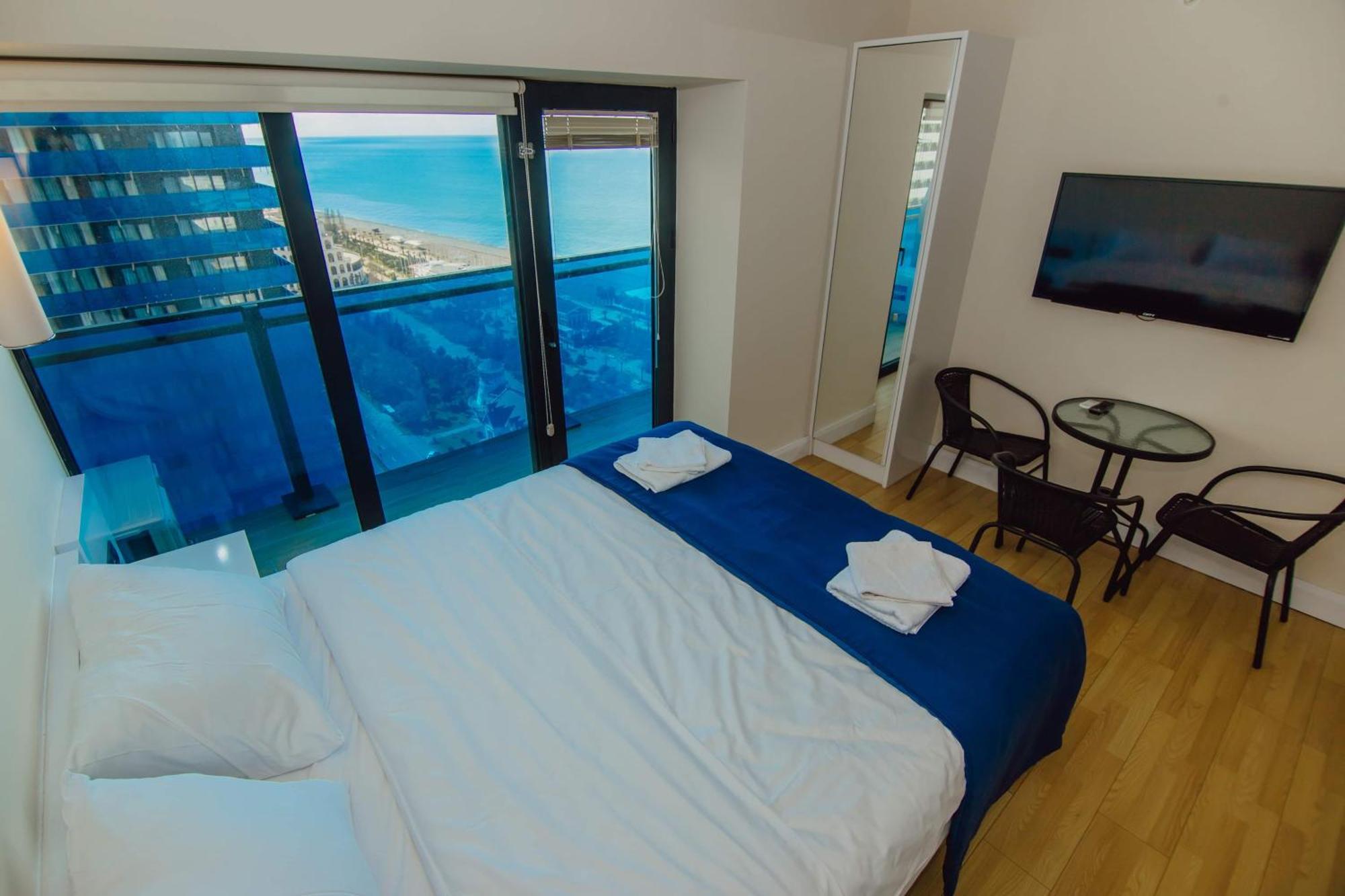 Luxury Beach Front Hotel Batumi Kültér fotó