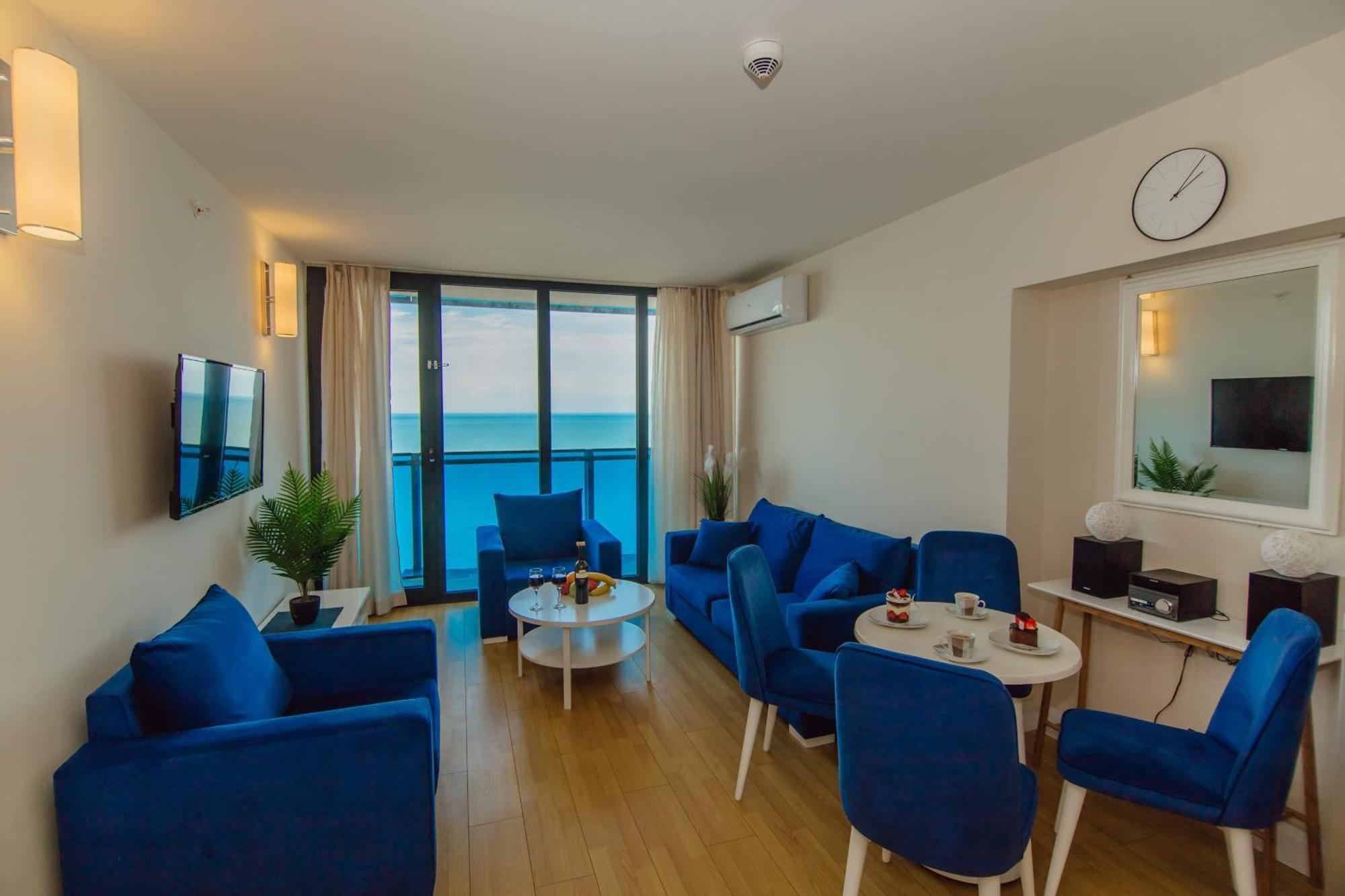 Luxury Beach Front Hotel Batumi Kültér fotó