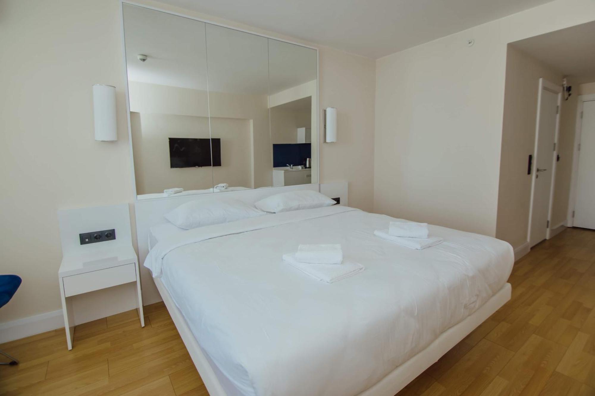 Luxury Beach Front Hotel Batumi Kültér fotó