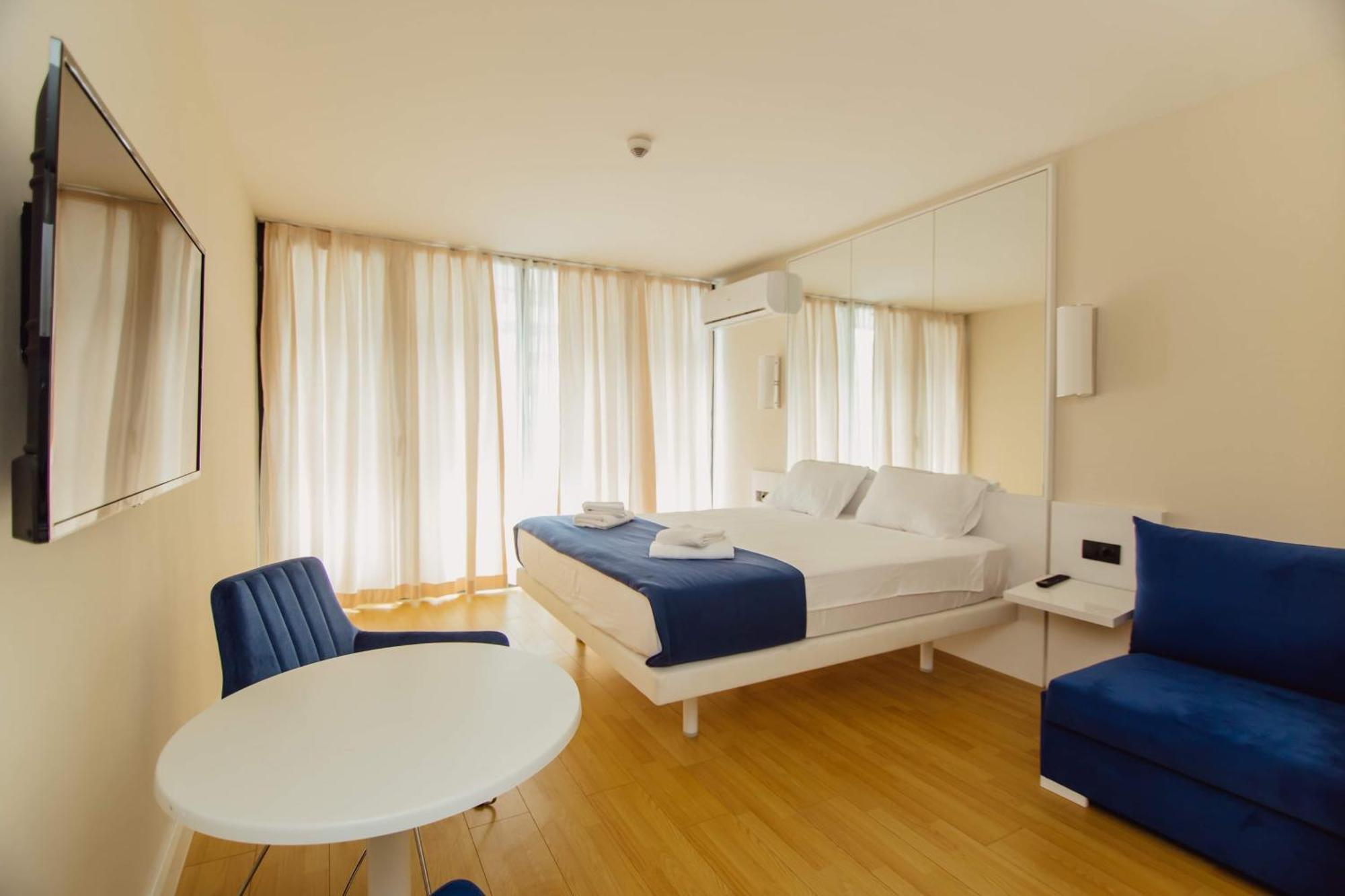 Luxury Beach Front Hotel Batumi Kültér fotó