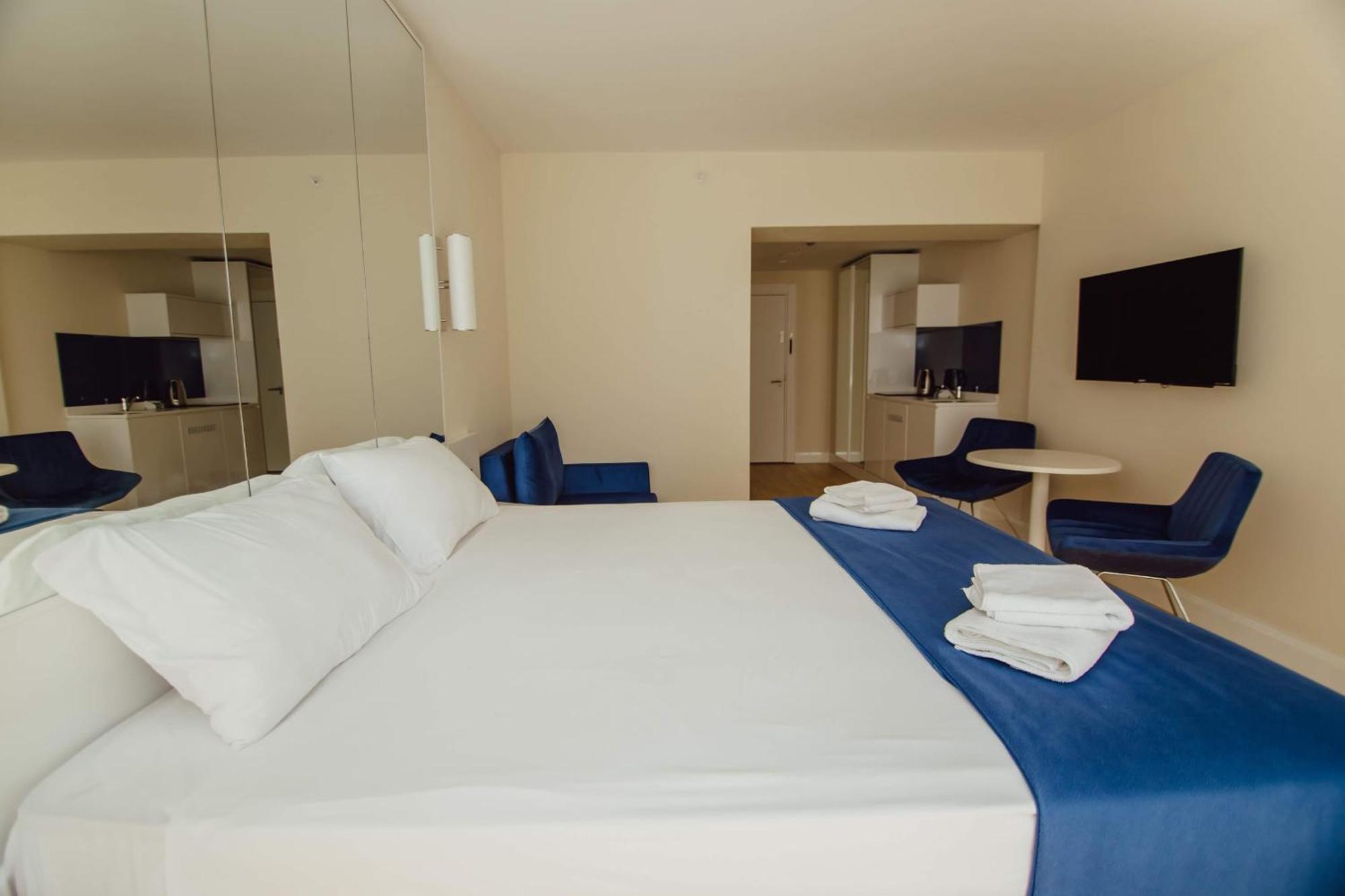 Luxury Beach Front Hotel Batumi Kültér fotó
